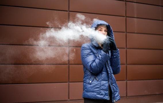 Disposable vapes and one use electronic cigarette Comparison Guide Best Picks Safety and Flavor Trends