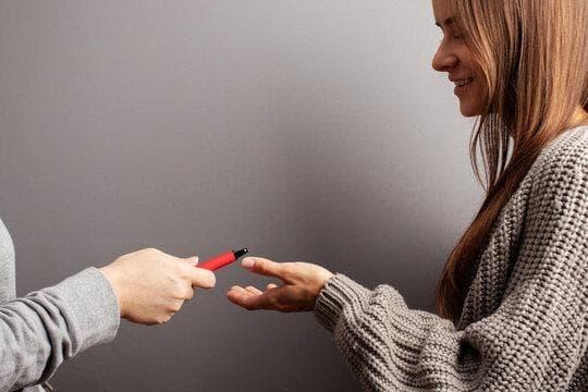 xoilac tv uncovers what chemicals are found in e cigarettes and why xoilac tv warns about hidden health risks